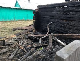 В Мальковичах сгорела хозпостройка