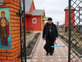 Новый служитель в Чудине и Будче с детства мечтал стать священником