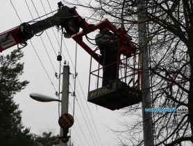 В Ганцевичах происходит реконструкция линий электропередач