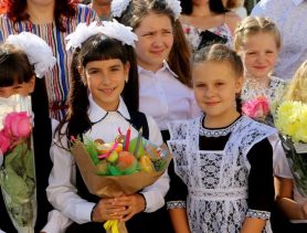 Выплаты к школе: кому положены и достаточно ли этих денег
