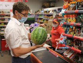 Узнали, какого качества продают арбузы и дыни в Ганцевичах