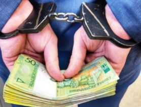 В Барановичах парень набрал долгов на 100 тысяч рублей и возвращать не собирался