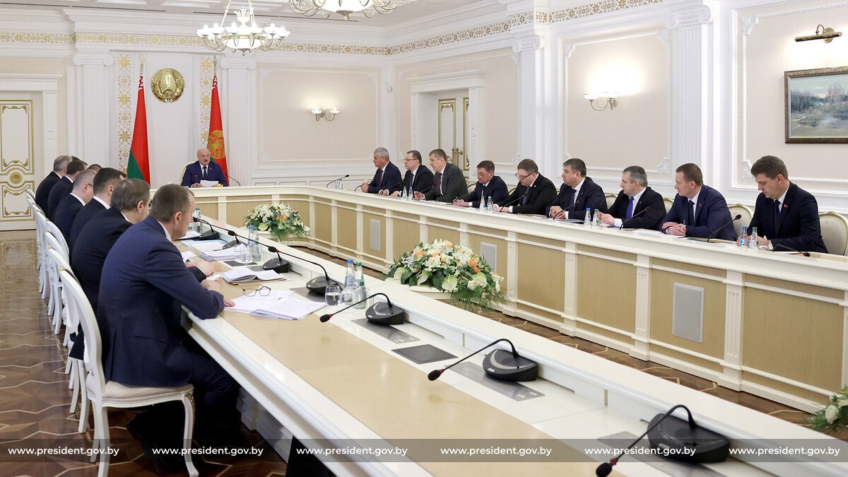 Получат ли белорусы землю «где-то под Смоленском»?