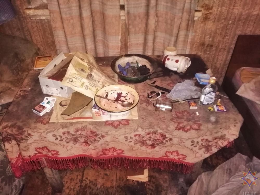 Из горевшего дома в Столинском районе соседи вынесли мужчину без сознания