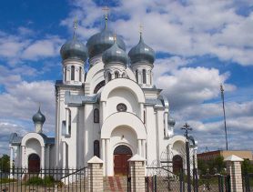 Когда будут освящать могилы на кладбище в Ганцевичах: расписание служб в Свято-Тихоновском храме