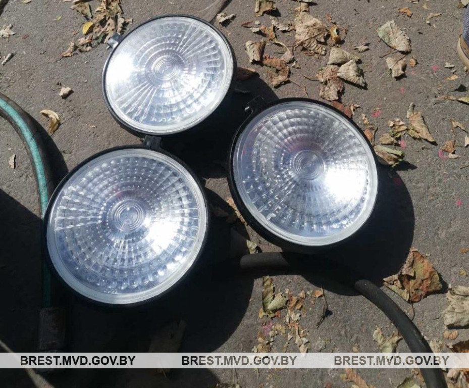 В Дрогичинском районе мужчина воровал запчасти для своего будущего трактора