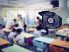 На видеонаблюдение в школах деньги есть, а на другие нужны собирают с родителей