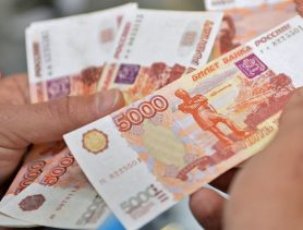 Из основных валют дешевеет в Беларуси только российский рубль