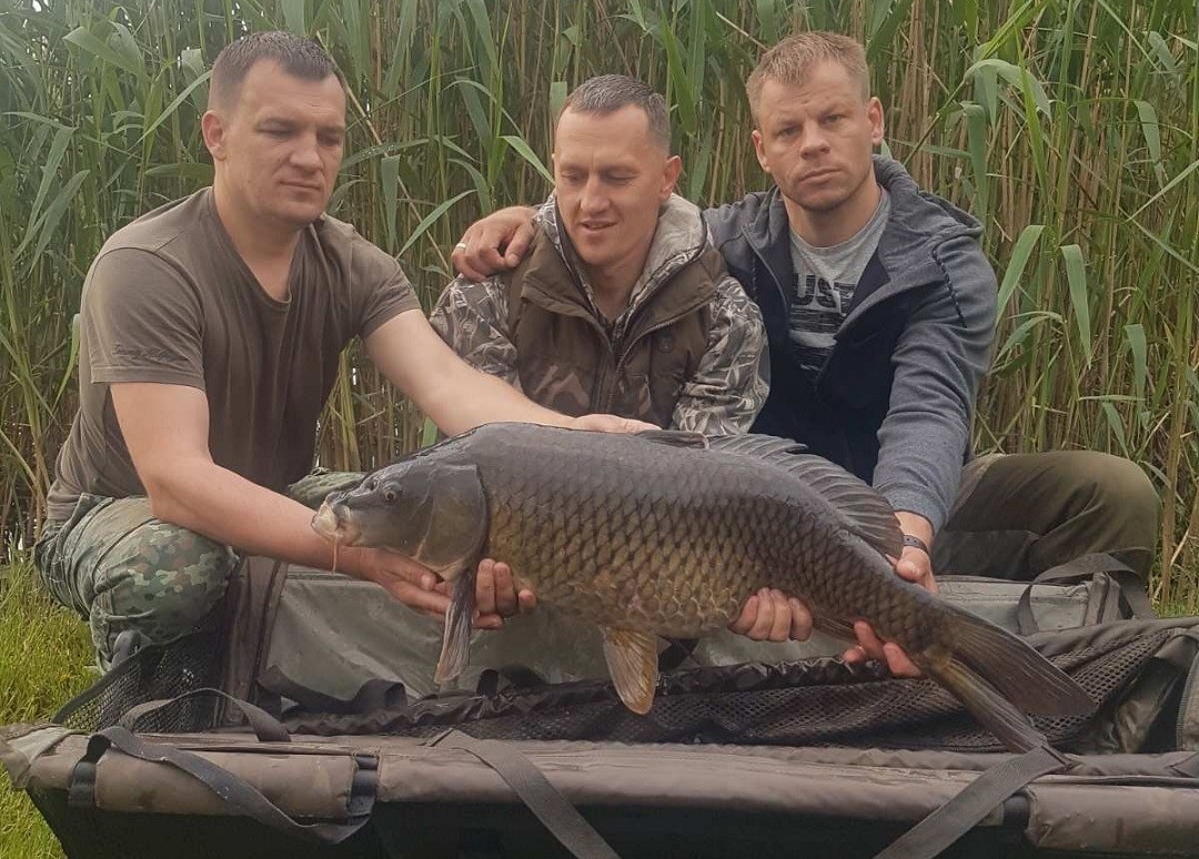 рыбаки карп Новое Берёзовский раон