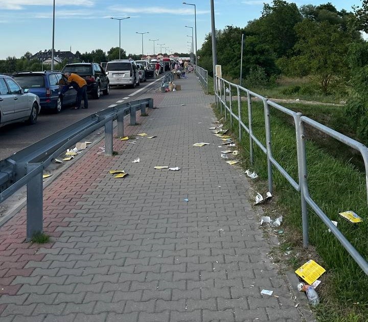граница Тересполь, мусор очередь
