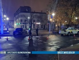 В Бресте в аварию угодила женщина на BMW кабриолет
