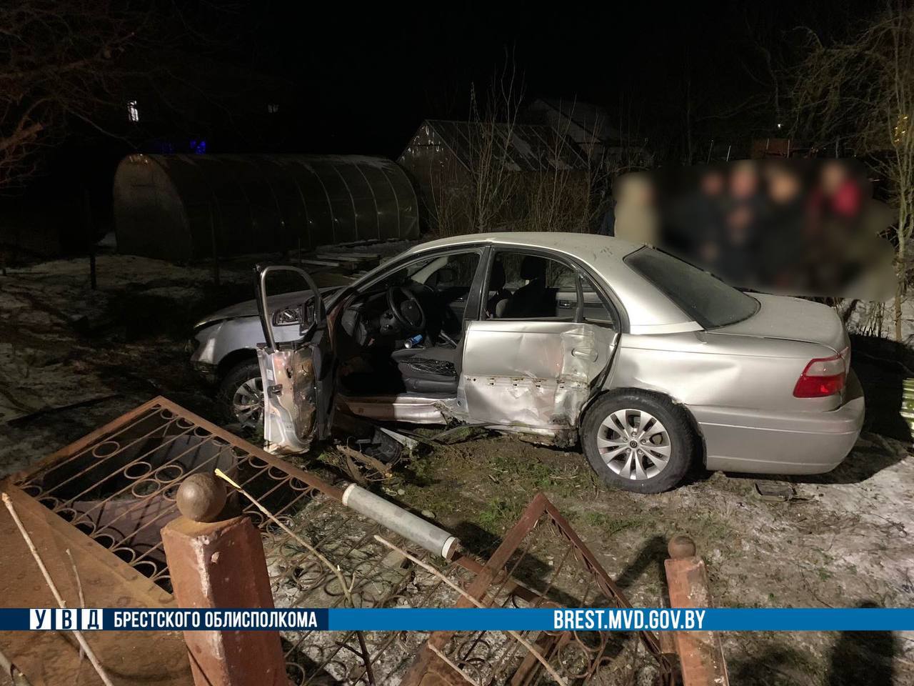 водитель Opel