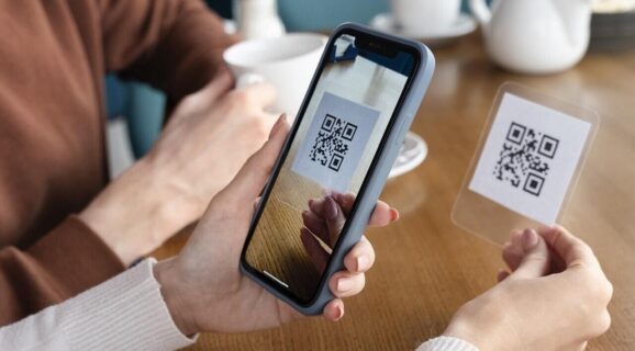Пассажиры смогут платить QR-кодом в клубе СВ