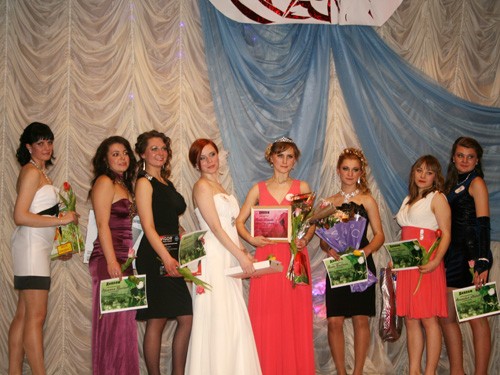 Участницы Мисс Ганцевичи-2013