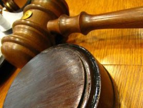 Урач праігнараваў прыгавор суда