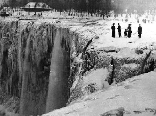 Замёрзший Ниагарский водопад. 1912 год