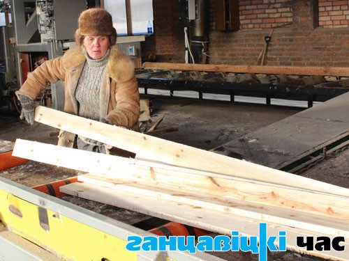 Ирина Костюкевич выполняет на “Аластре” нелёгкую работу, но зарплату за декабрь она пока ещё не получила