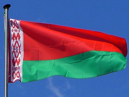 В День юмора украли белорусский флаг