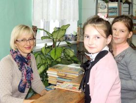 Бібліятэкар А. Харытонава: «Інтэрнэт адбірае ў дзяцей увесь час, на кнігу яго не застаецца»