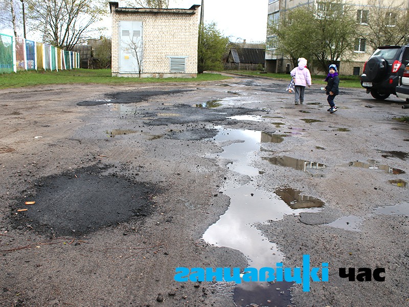 «Отремонтированная» дорога по улице Монтажников. 