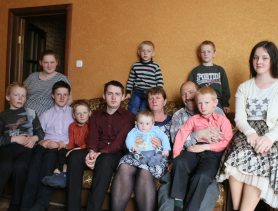 Многодетная семья из Ганцевичей – счастье, умноженное на 13!