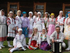 Фольклорный коллектив “Раўчукі” из Раздяловичей – призер областного фестиваля
