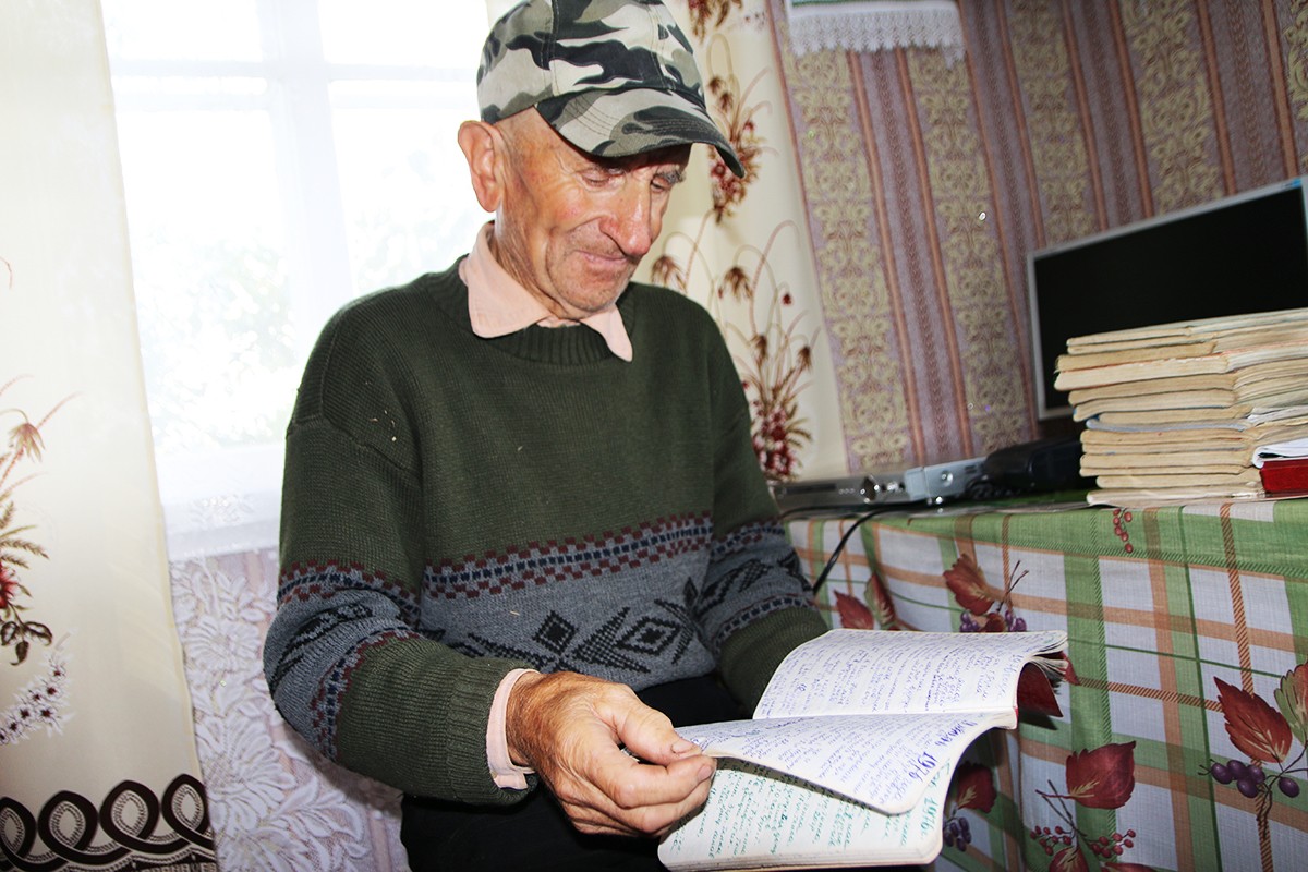 У архіве вяскоўца 14 сшыткаў з назіраннямі надвор'я.