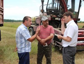 Першакласныя механізатары “каштуюць” больш
