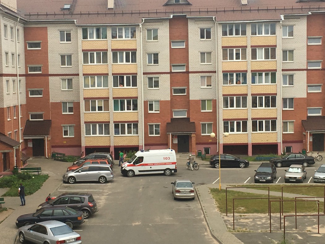 В доме по ул. Октябрьская, 47 в городе Ганцевичи 15.08.2018 года совершено убийство
