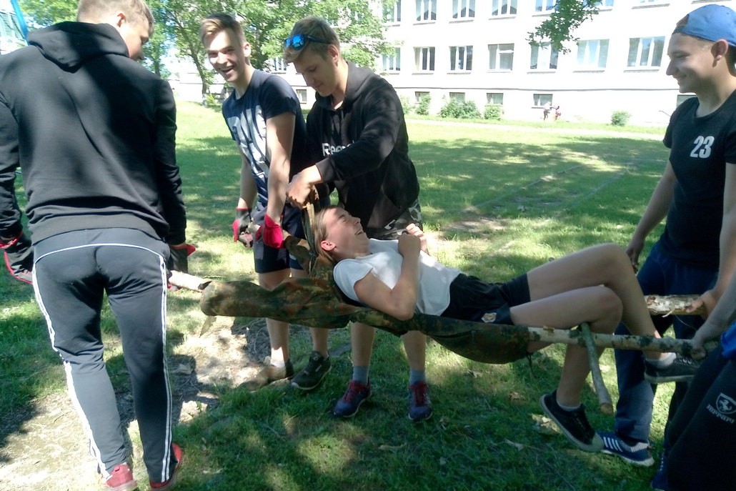 Учащиеся ГУО «Круговичский ясли-сад – средняя школа» посетили место дислокации одной из воинских частей в г. Барановичи.