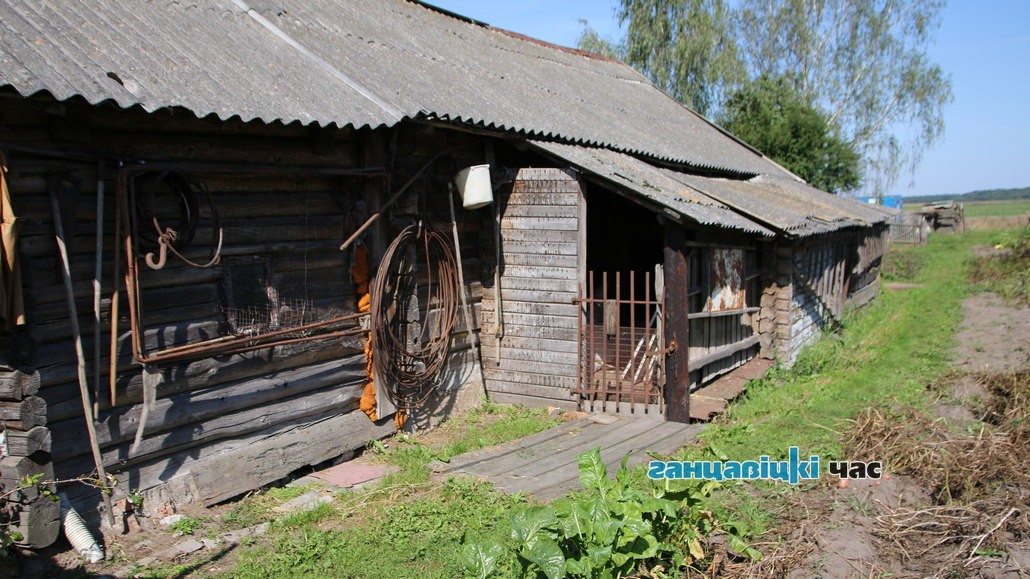 Хто трымае ў страху жыхароў в. Лактышы