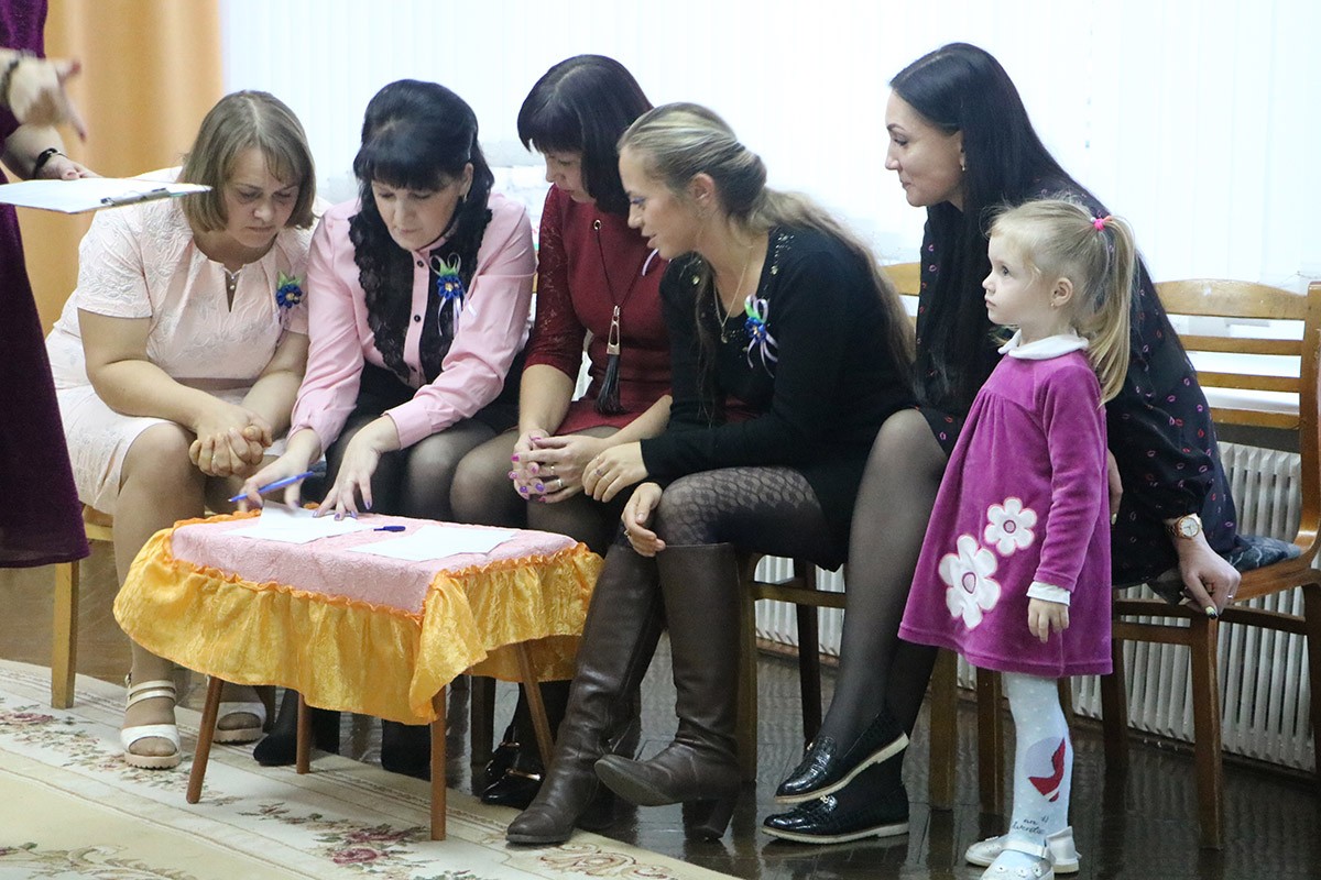 Выбрали супермаму в детском саду №4.