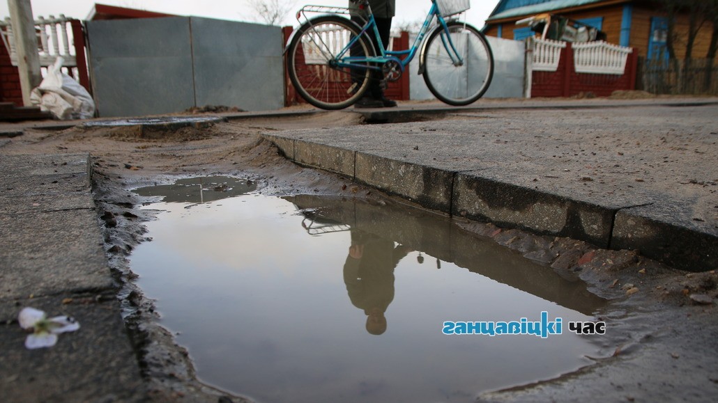 Что волнует водителей и пешеходов в Ганцевичах