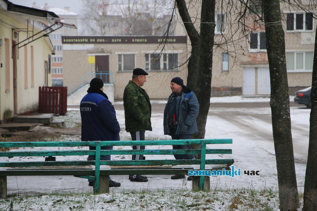 В Ганцевичах спецслужбы вскрыли двери квартиры в поисках пропавшего горожанина