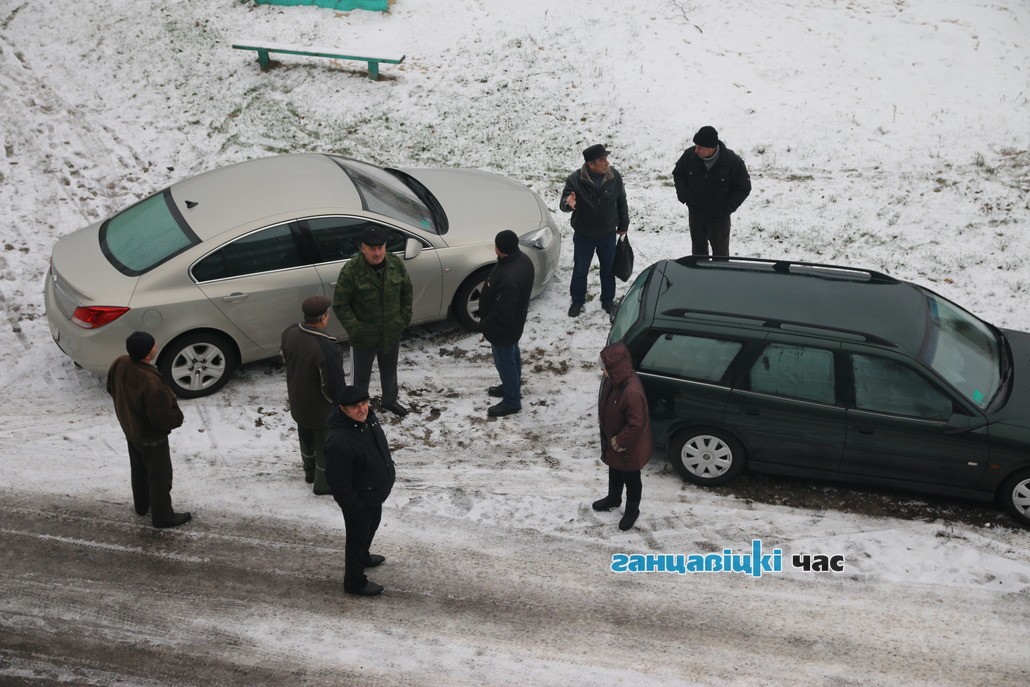 В Ганцевичах спецслужбы вскрыли двери квартиры в поисках пропавшего горожанина