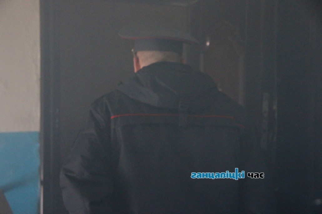 В Ганцевичах спецслужбы вскрыли двери квартиры в поисках пропавшего горожанина