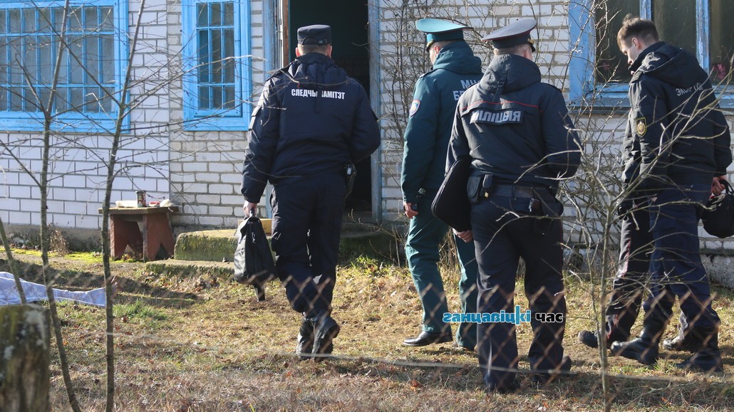 В Хотыничах пенсионера нашли мертвым в собственном доме. 18+