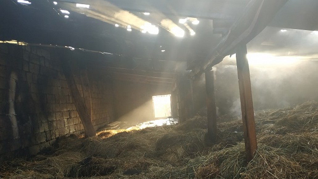 В агрогородке Куково Ганцевичского района горел сарай