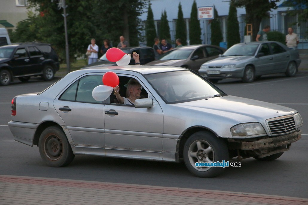 Мирная акция протеста в Ганцевичах / 17 августа 2020 года